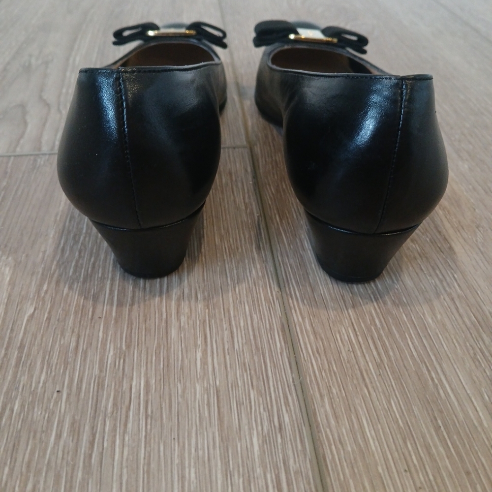 SALVATORE Ferragamo Flats Boutique Vera Pump Black Size 8 Narrow - Picture 10 of 14